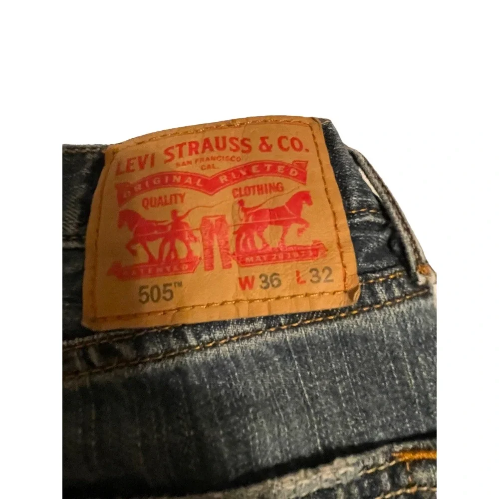 Levi's Jeans 505 Mens 36X32 Blue Denim Pants Mid Rise Regular Straight Fast Ship